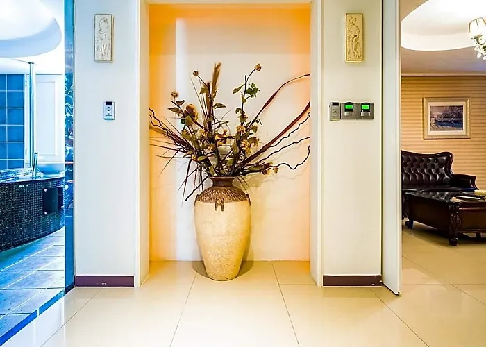 Shinchon La Nuit Hotel Seoul