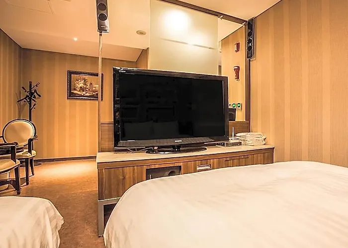 Shinchon La Nuit Hotel