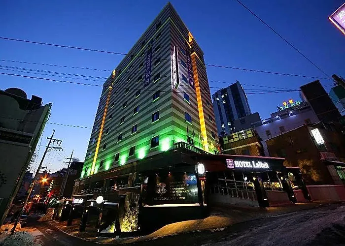 Shinchon La Nuit Otel Seul